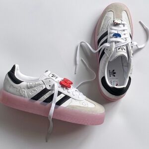 HELLO KITTY ADIDAS Sambae ❤